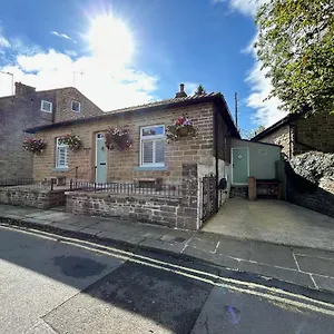 Withens Way Cottage, 2 Bedrooms, Haworth
